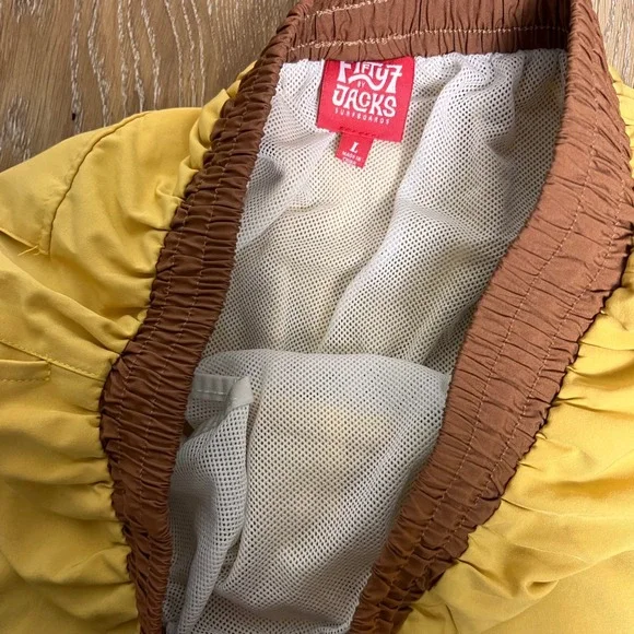 FIFTY BY JACKS SURFBOARDS Yellow Swim Trunks Shorts Mens Size L Elastic Waist - Picture 6 of 6